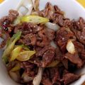 えみりんたん's cooksnap of when they made ガッツリいこう！牛コマと長ネギの塩ダレ丼.