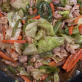 クックM8LM0C☆'s cooksnap of when they made 豚こまとピーマンと人参のオイスター炒め.