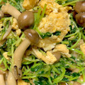 ニャんた's cooksnap of when they made 豆苗としめじのふんわり☆たまご炒め.