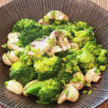 あーこ姐's cooksnap of when they made 簡単★マッシュルームとブロッコリーの炒め.