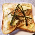 knkmym's cooksnap of when they made リメイクレシピ＊焼きそばトースト＊.