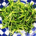 料理苦手やねん's cooksnap of when they made レンジでかんたん♪豆苗の塩昆布ナムル.