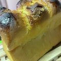 おじゃこむまろん's cooksnap of when they made シュガーバタートップ♪リッチホテル食パン.