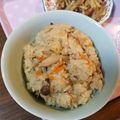 とっとこい's cooksnap of when they made シーチキンと野菜の炊き込みご飯.