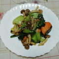 レオミウ's cooksnap of when they made 鮭と青梗菜のピリ辛炒め.