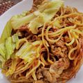 こずっぺ's cooksnap of when they made キャベツと豚バラ肉とウインナーの焼きそば.