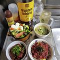 ebipeco's cooksnap of when they made 簡単ランチ☆アボカドとマグロのたたき丼.