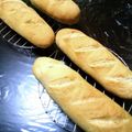 クックGGLXTL☆'s cooksnap of when they made ベーコンチーズフランスパン.