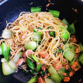 marikodij's cooksnap of when they made 鮭の中骨缶と青菜のお手軽和風パスタ.
