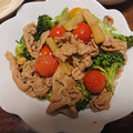 みかＰ's cooksnap of when they made 豚肉とブロッコリーとトマトの簡単炒め.