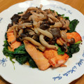 みずほのまま's cooksnap of when they made 鮭ときのこのバターソテー.