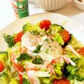 みなとのまんま's cooksnap of when they made レタスとカニカマのサラダ温玉のせ.
