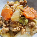 mo＊mo's cooksnap of when they made ☆白菜と豚挽き肉としめじのカレー炒め☆.