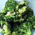 まあちゃんとペロ's cooksnap of when they made 簡単美味♪ブロッコリーのおかか塩昆布あえ.