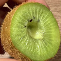 Yokchina's cooksnap of when they made キウイの硬いヘタの取り方★.