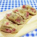 ととろ＆めい's cooksnap of when they made 3分待ってね^^いちごみるく蒸しパン。。.