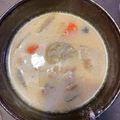 いっぺい99's cooksnap of when they made 酒粕たっぷり豚汁～粕汁.