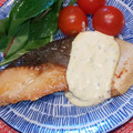 プルンバゴ's cooksnap of when they made 旬の秋鮭ORたらのムニエル☘️簡単ソース.
