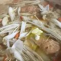 papikun's cooksnap of when they made 石狩鍋♪簡単鮭味噌鍋.