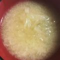 ×ハチ×'s cooksnap of when they made 千切り大根のお味噌汁.