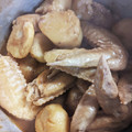 あつにゃんこ's cooksnap of when they made 照りうま！✼鶏手羽中と里芋の甘辛煮✼.