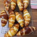 パンダパン405's cooksnap of when they made 手ごねで簡単！レーズンロールパン.