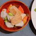 micchaaaan's cooksnap of when they made 白だしで簡単和食♪里芋と人参の竹輪の煮物.