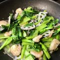 milsalud's cooksnap of when they made 海老とレンコン小松菜のガーリック塩麹炒め.