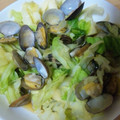 うぃずとむ's cooksnap of when they made あさりとキャベツのめんつゆ酒蒸し♪.