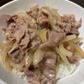 miyu＊miyu's cooksnap of when they made 煮るだけ簡単☆つゆだく牛丼.