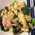 ベティ３'s cooksnap of when they made ニラとベーコンと卵炒め.