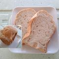 ルチアーノ★★★'s cooksnap of when they made HBでシンプルなフランス食パン.