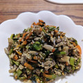 あらっち♪'s cooksnap of when they made 簡単炒めるだけ！小松菜とキノコのナムル風.