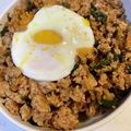 yu🐓's cooksnap of when they made ニラたくさんキムチそぼろ丼.