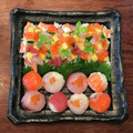 こつゆ514's cooksnap of when they made 海鮮ちらし寿司＆手毬寿司セット盛り付け方.