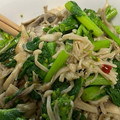 きゃんヴぇる's cooksnap of when they made 簡単！菜の花としめじのガーリック炒め.
