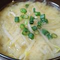 Ocean_ray's cooksnap of when they made ツナ缶ともやし玉葱のお手軽味噌汁.