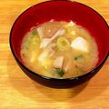 chii198's cooksnap of when they made 舞茸&豆腐とねぎのお味噌汁.