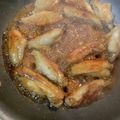 ずんだもちようこ's cooksnap of when they made 家族絶賛！やわらかほろほろ手羽先 甘辛煮.