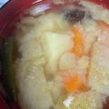 アツコリンクス's cooksnap of when they made 鶏ひき肉と根菜のみそ汁.
