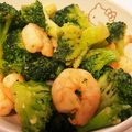 にぎりひめ's cooksnap of when they made 簡単冷凍エビとホタテのガ—リック炒め.
