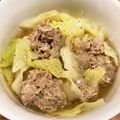 amaranthus's cooksnap of when they made 巻かないロールキャベツ！肉団子スープ鍋.