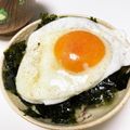YUKIKI☆'s cooksnap of when they made ズボラ飯♫韓国のりと卵の即席丼.