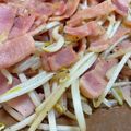 1065386's cooksnap of when they made 弱火でシャキシャキベーコンもやし炒め.