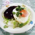 ＠迷子＠'s cooksnap of when they made 簡単昼食　マルシンハンバーグでロコモコ丼.