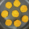 おれんじ◎'s cooksnap of when they made 離乳食後期完了期　かぼちゃとツナのおやき.