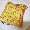 しばちゃそ's cooksnap of when they made 甘いチーズトースト☆.