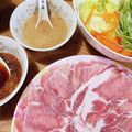 もにゃっこ's cooksnap of when they made 豚しゃぶサラダ鍋　深煎りごまだれ.