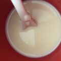 わたるんママ's cooksnap of when they made 糀甘酒いちごみるく.