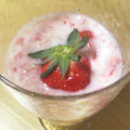 クックDPZZPA☆'s cooksnap of when they made 糀甘酒いちごみるく.